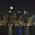 Moonrise over San Diego
